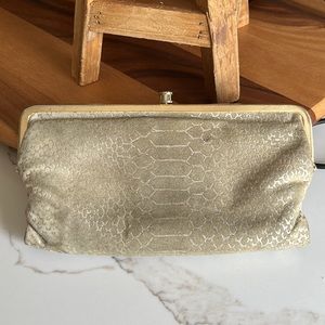 HOBO LAUREN CLUTCH WALLET-GOLD FILIGREE EXOTIC